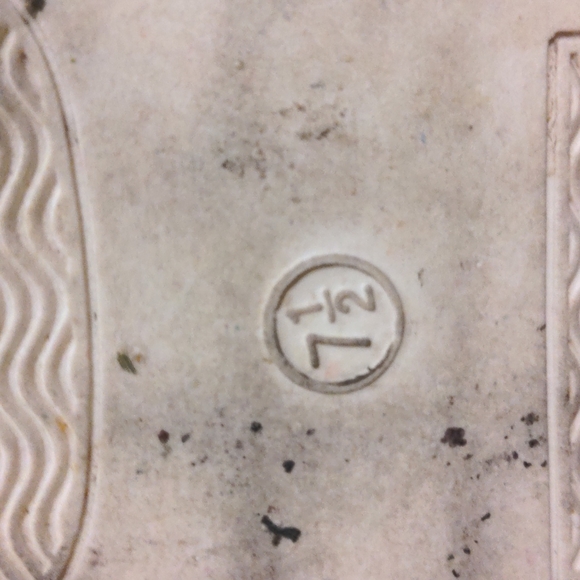 Cocoa Ruffle Flats - Picture 3 of 5